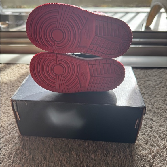 Size 6 Toddlers Nike High Top Great Condition - Picture 4 of 4